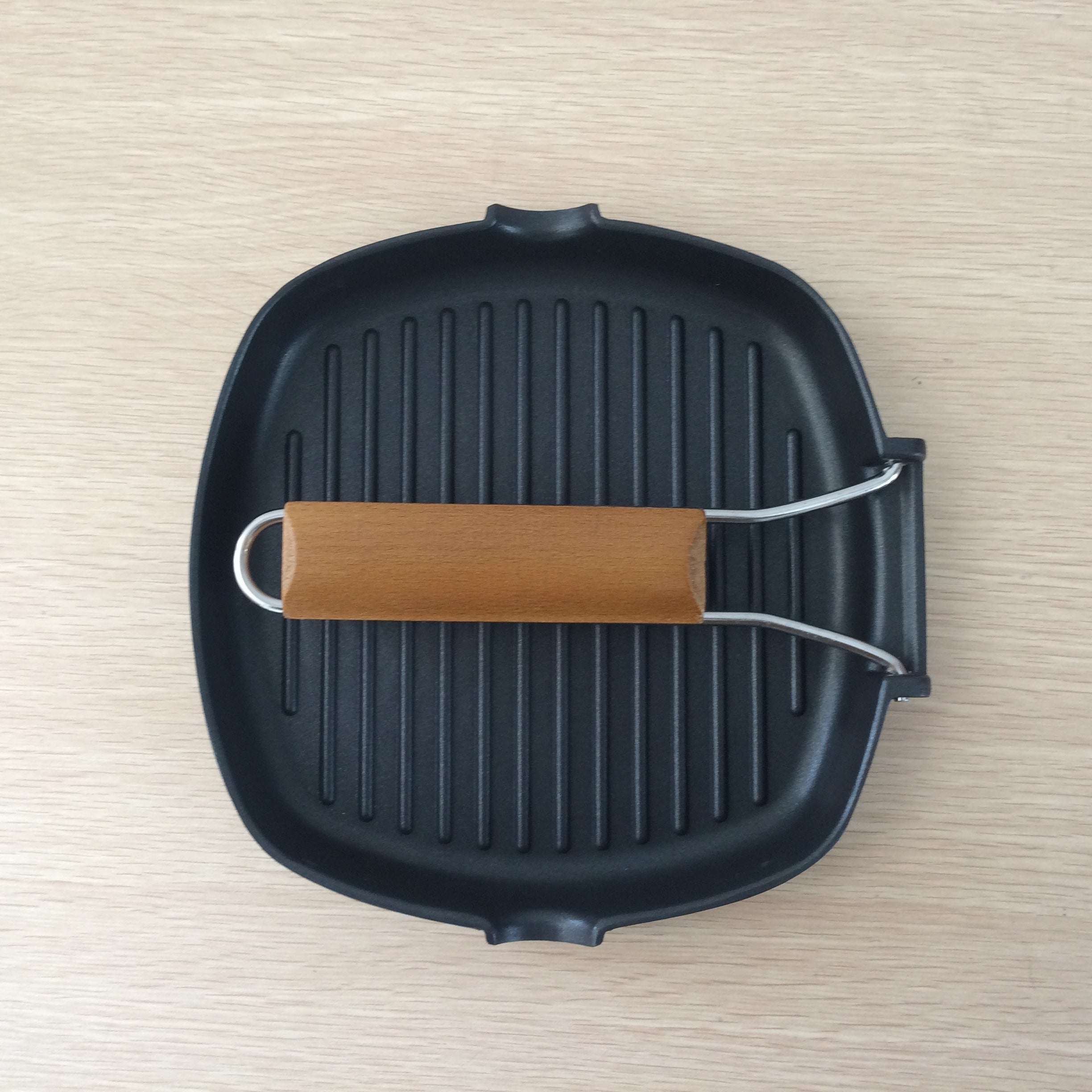 THE TRAVELER CORNER™ Gourmet Foldable Non-Sticky Grill Pan
